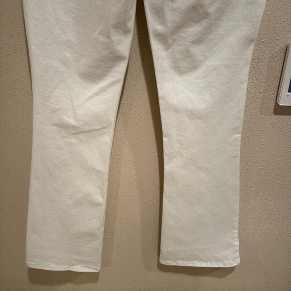 NWT White House Black Market The Sculpt High-Rise BootJeans 10 - Picture 10 of 10